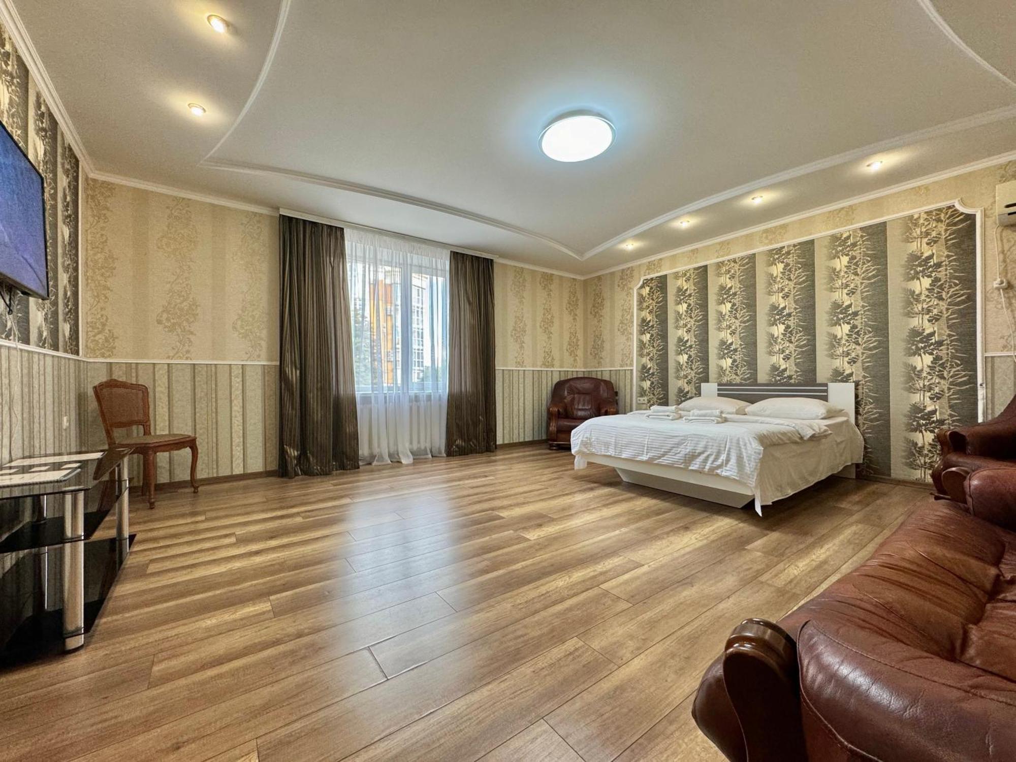 Apartpoltava 100 Квадратних Метрів Затишку В Серці Полтави, Корпусний Парк, Банківський Чек ภายนอก รูปภาพ