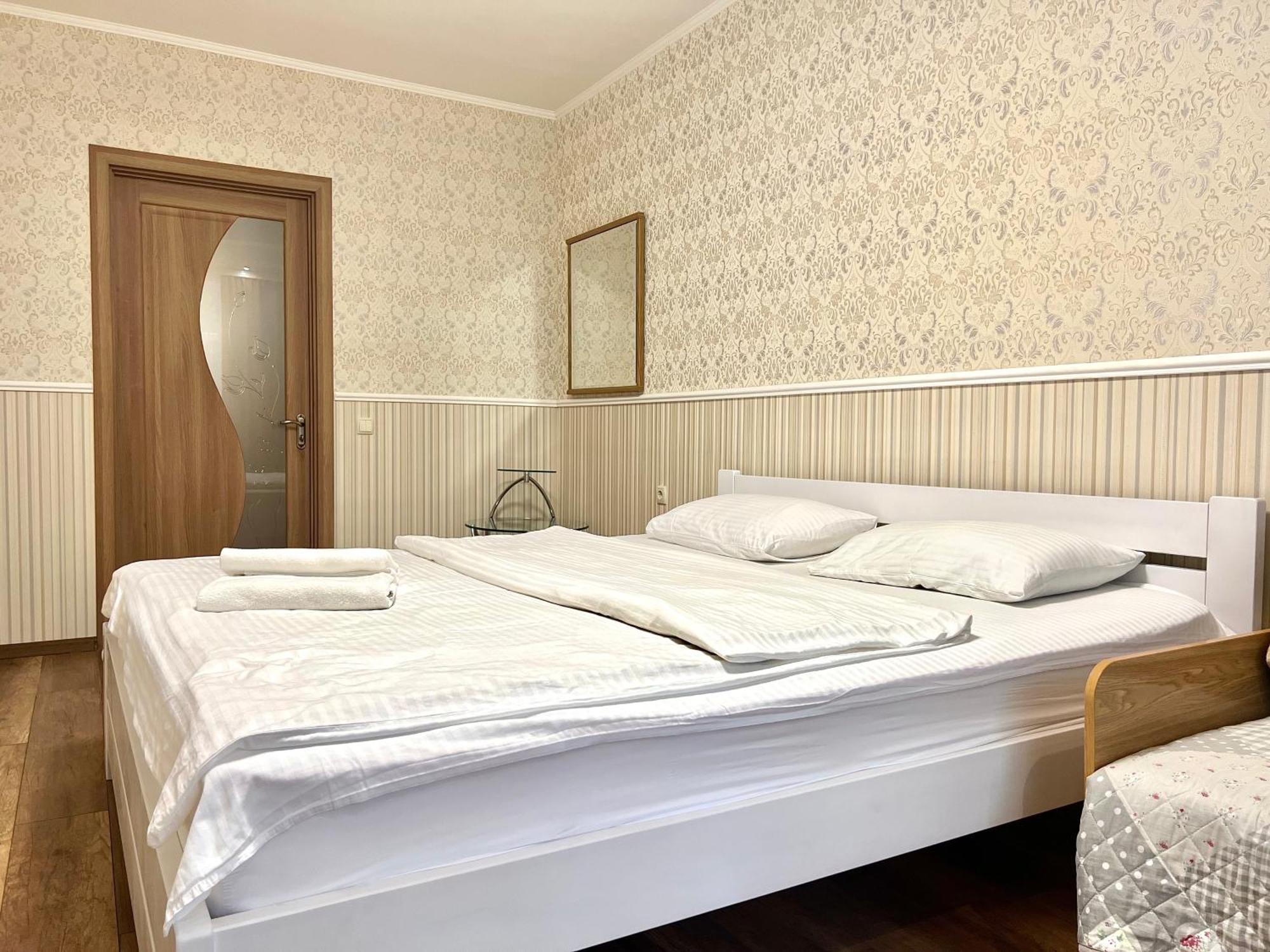 Apartpoltava 100 Квадратних Метрів Затишку В Серці Полтави, Корпусний Парк, Банківський Чек ภายนอก รูปภาพ