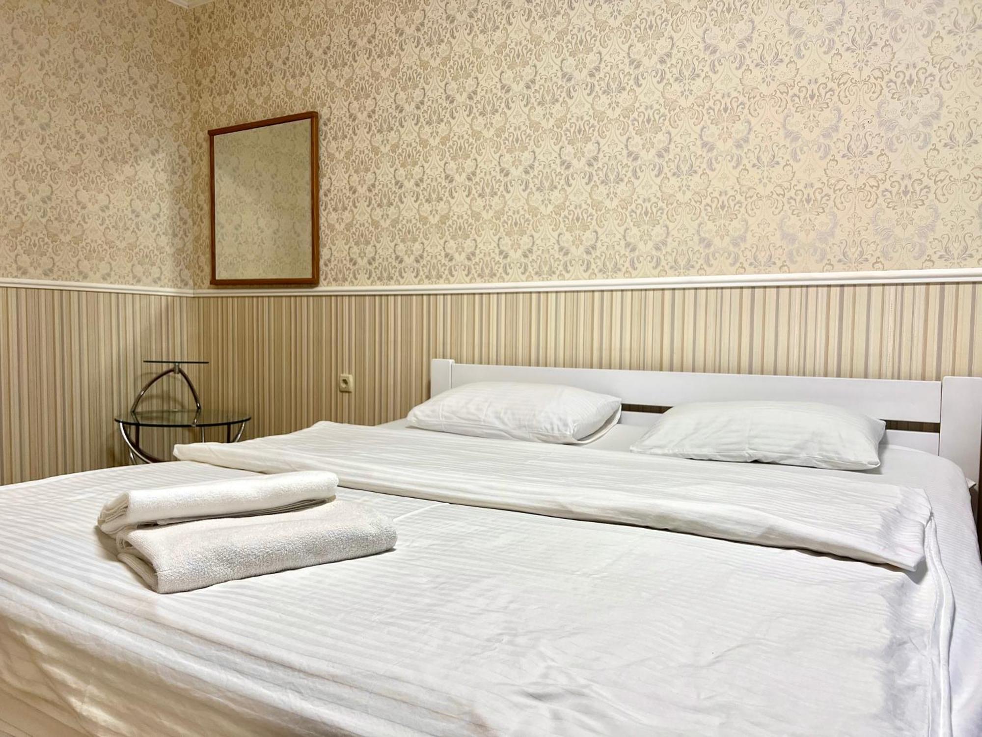 Apartpoltava 100 Квадратних Метрів Затишку В Серці Полтави, Корпусний Парк, Банківський Чек ภายนอก รูปภาพ